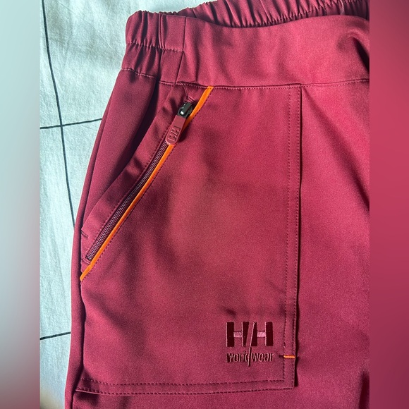 Helly Hansen Scrub Set - Picture 11 of 17